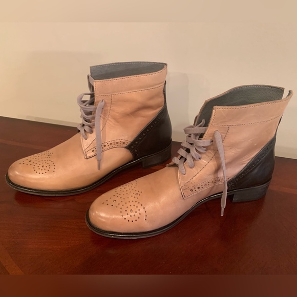 Girotti Oxford Derby Tan and Black Leather Boots - Picture 1 of 8